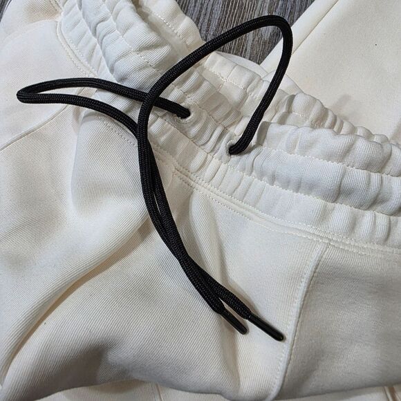 Nike Sportswear Tech Fleece Mid-Rise Joggers Ivory Women's Medium T FB8330-110 - Picture 11 of 14